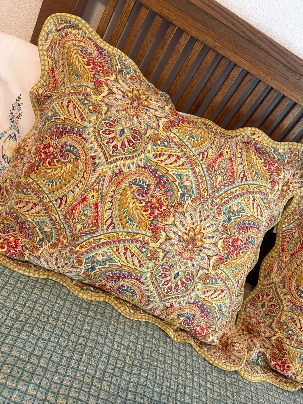 Waverly Paisley Pillow Shams Set 2 Gold Red Teal Green English Country Cottage